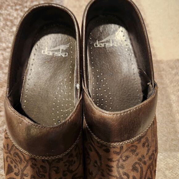 Dansko Womens Clogs Size 38, 7.5 - Picture 2 of 6